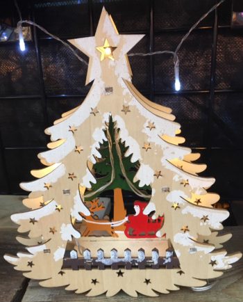 German-Look Carved Christmas Tree